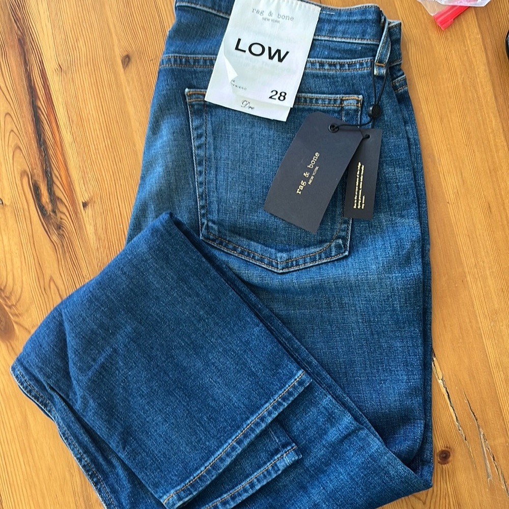 Brand New with Tags Rag & Bone Blue Jeans, Low Rise Slim Boyfriend, size 28